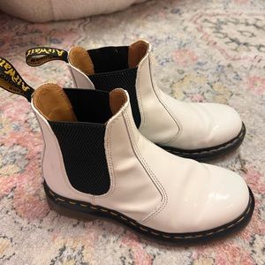 doc marten chelsea boots, size 6